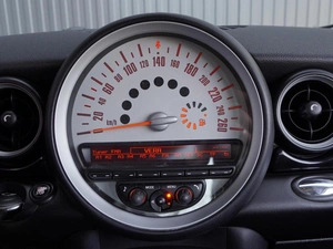 Хетчбэк MINI Cooper S 2010 года, 1210000 рублей, Краснодар