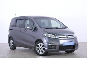 Минивэн Honda Freed 2012 года, 1149000 рублей, Омск