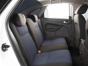 Седан Ford Focus 2007 года, 450000 рублей, Омск