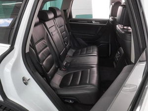 Внедорожник Volkswagen Touareg 2013 года, 2969000 рублей, Воронеж