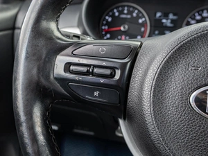 Хетчбэк Kia Rio X-Line 2018 года, 1599000 рублей, Краснодар