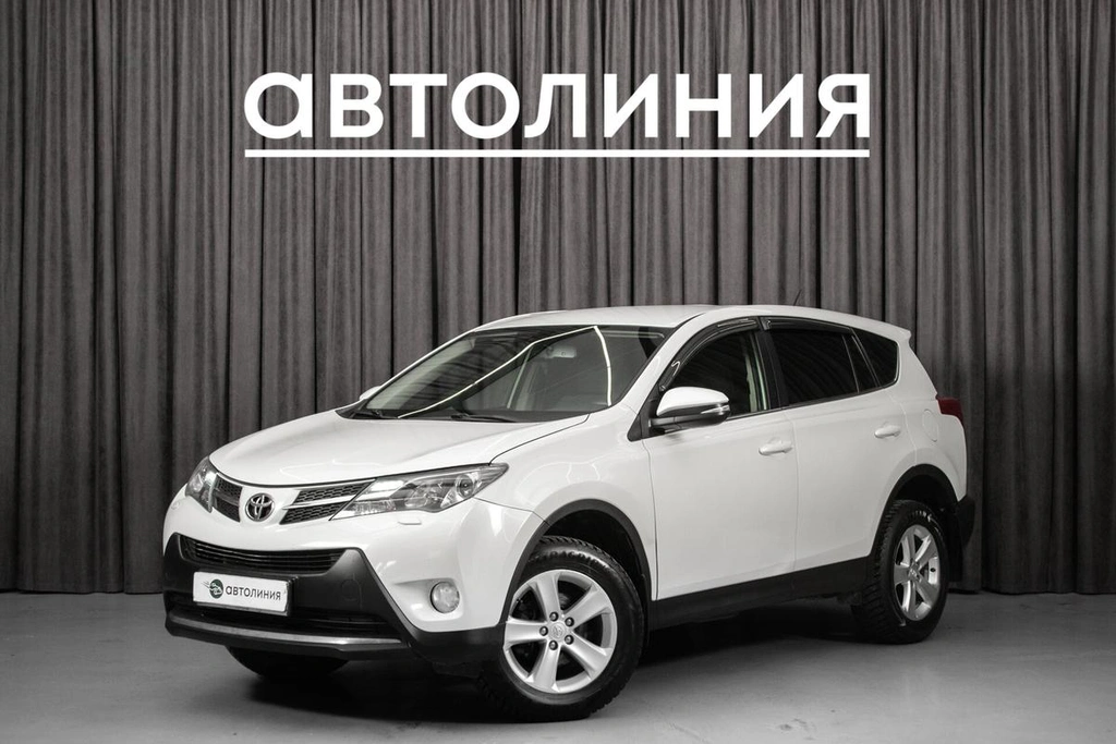 Внедорожник Toyota RAV4 2013 года, 1699000 рублей, Красноярск