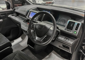 Минивэн Honda Stepwgn Spada 2011 года, 1350000 рублей, Красноярск