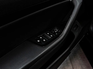 Седан Volkswagen Passat 2016 года, 1979000 рублей, Тюмень