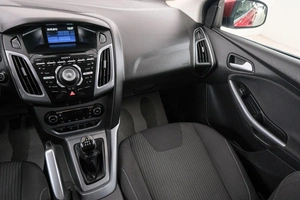 Седан Ford Focus 2012 года, 979000 рублей, Красноярск