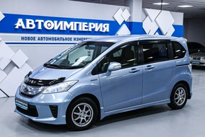Минивэн Honda Freed 2012 года, 973000 рублей, Солонцы