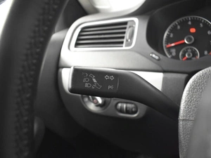 Седан Volkswagen Jetta 2013 года, 943100 рублей, Казань