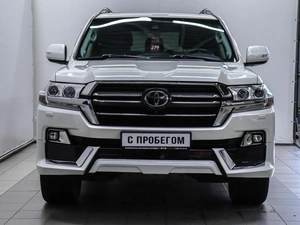 Внедорожник Toyota Land Cruiser 2019 года, 8000000 рублей, Красноярск