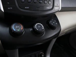 Внедорожник Lifan X60 2013 года, 560000 рублей, Омск