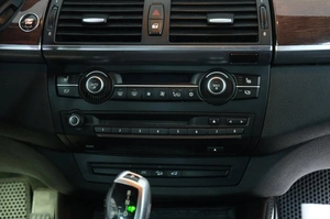 Внедорожник BMW X5 2008 года, 1849000 рублей, Омск