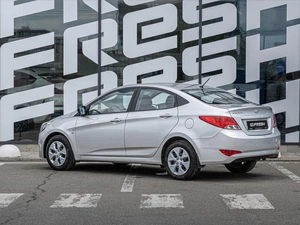 Седан Hyundai Solaris 2016 года, 975000 рублей, Краснодар