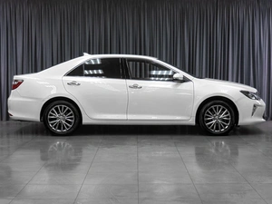 Седан Toyota Camry 2017 года, 2599000 рублей, Тюмень