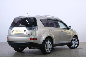 Внедорожник Mitsubishi Outlander 2008 года, 1349000 рублей, Омск