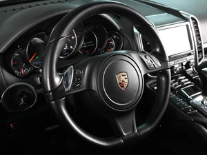 Внедорожник Porsche Cayenne 2013 года, 2339000 рублей, Аксай