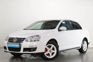 Седан Volkswagen Jetta 2010 года, 849000 рублей, Челябинск