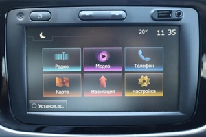 Хэтчбек Renault Sandero 2018 года, 1070000 рублей, Мирное