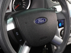 Седан Ford Focus 2010 года, 699000 рублей, Воронеж