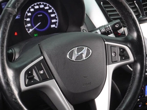 Седан Hyundai Solaris 2014 года, 974000 рублей, Воронеж