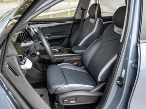Внедорожник Geely Atlas 2024 года, 2640000 рублей, Краснодар