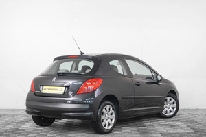 Хетчбэк Peugeot 207 2009 года, 799000 рублей, Кемерово