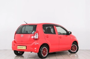 Хетчбэк Toyota Passo 2014 года, 749000 рублей, Красноярск