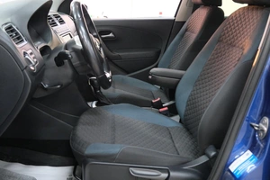 Седан Volkswagen Polo 2020 года, 1419000 рублей, Омск