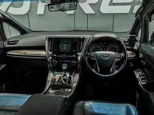 Минивэн Toyota Alphard 2020 года, 5570000 рублей, Краснодар