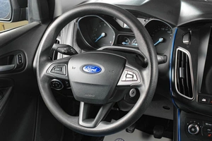 Седан Ford Focus 2015 года, 899000 рублей, Тюмень