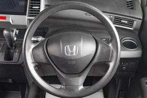 Минивэн Honda Freed 2011 года, 1219000 рублей, Тюмень