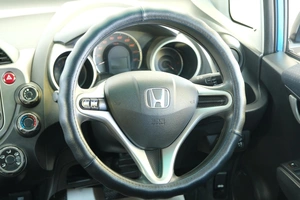 Хетчбэк Honda Fit 2008 года, 659000 рублей, Омск