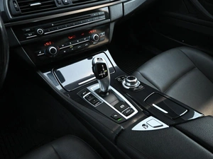 Седан BMW 5 серия 2014 года, 1699000 рублей, Кирилловка