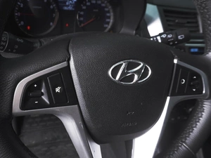 Хетчбэк Hyundai Solaris 2014 года, 870000 рублей, Ростов-на-Дону