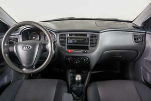 Хетчбэк Kia Rio 2007 года, 379000 рублей, Пермь