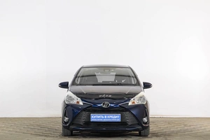 Хетчбэк Toyota Vitz 2017 года, 1259000 рублей, Тюмень
