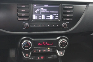 Седан Kia Rio 2018 года, 1347000 рублей, Красноярск