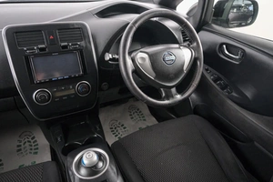 Хетчбэк Nissan Leaf 2013 года, 549000 рублей, Красноярск