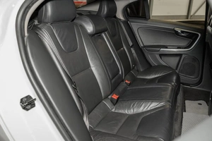 Седан Volvo S60 2012 года, 870000 рублей, Ульяновск