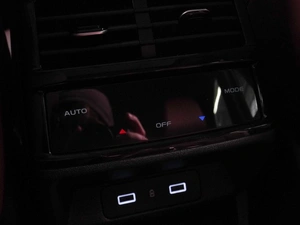 Внедорожник Geely Monjaro 2023 года, 3399000 рублей, Воронеж