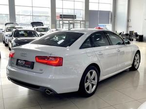 Седан Audi A6 2013 года, 1787000 рублей, Солонцы