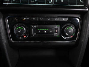 Лифтбек Skoda Superb 2013 года, 1390000 рублей, Аксай