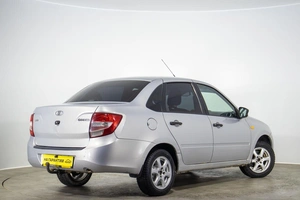 Седан ВАЗ (LADA) Granta 2017 года, 449000 рублей, Оренбург