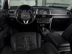 Седан Kia Optima 2018 года, 1756070 рублей, Воронеж