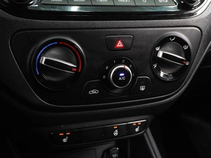 Седан Hyundai Solaris 2021 года, 1699000 рублей, Воронеж