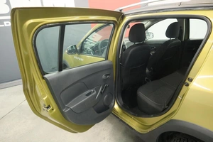 Хэтчбек Renault Sandero 2016 года, 950000 рублей, Курск