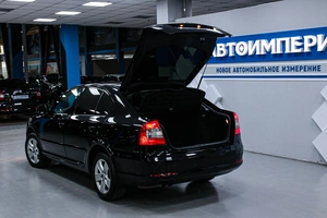 Универсал Skoda Octavia 2011 года, 898000 рублей, Солонцы