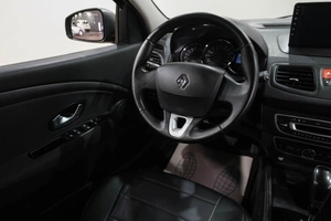 Седан Renault Fluence 2011 года, 599000 рублей, Новокузнецк