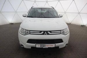Внедорожник Mitsubishi Outlander 2012 года, 1330000 рублей, Орёл
