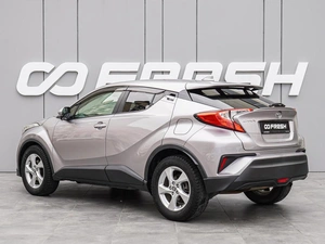 Внедорожник Toyota C-HR 2018 года, 2050000 рублей, Краснодар