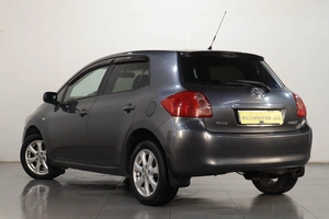 Хетчбэк Toyota Auris 2007 года, 739000 рублей, Челябинск