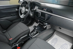 Седан Kia Rio 2019 года, 1479000 рублей, Тюмень